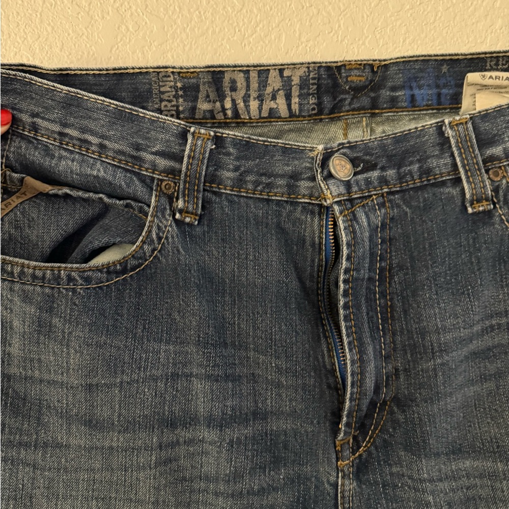 Men’s ariat jeans 38/32